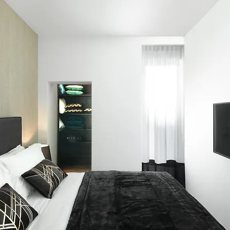 Aria Boutique Farneti *